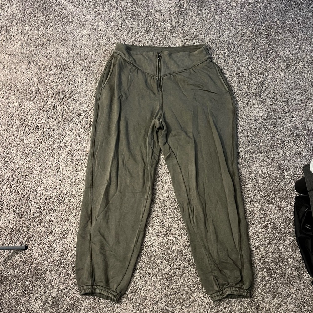 Green Aerie high-waisted sweatpants